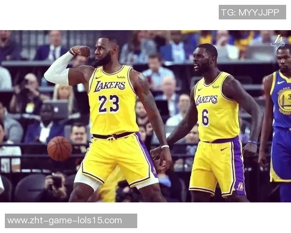 2003年湖人对决爵士的经典对抗赛回顾与精彩瞬间分析